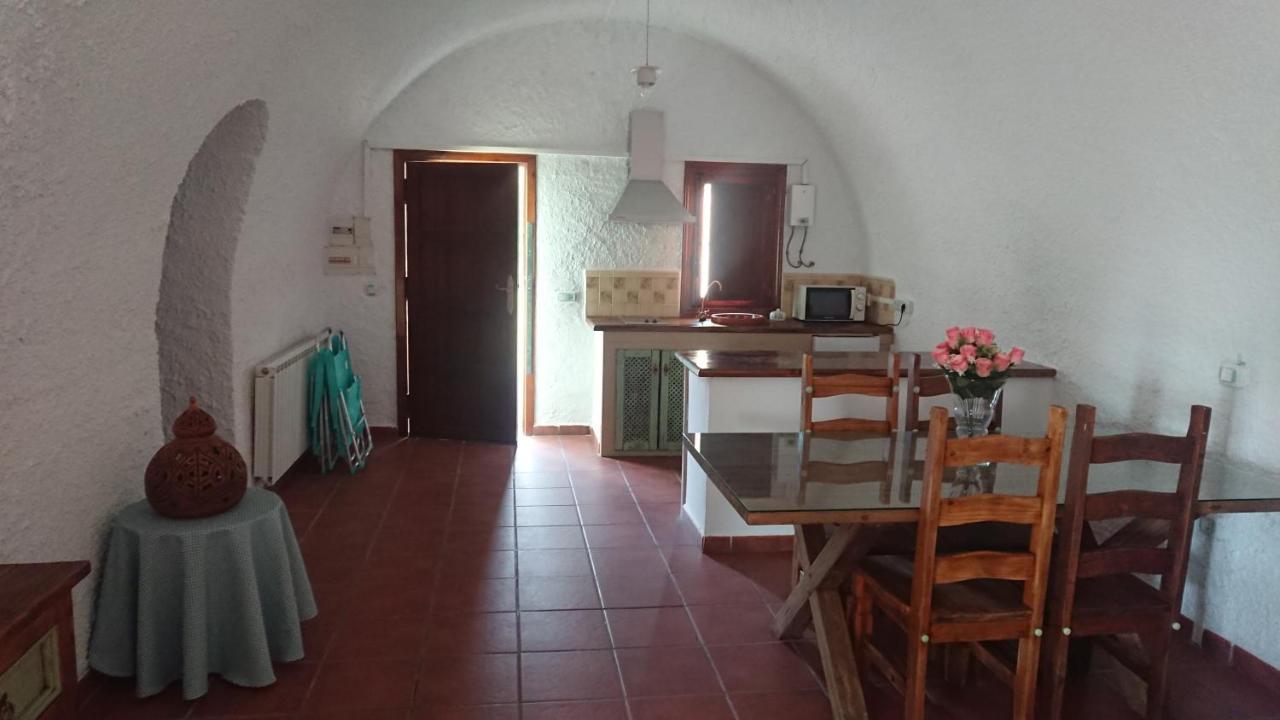 Apartamentos Rurales Mirador Del Negratin Cuevas del Campo エクステリア 写真