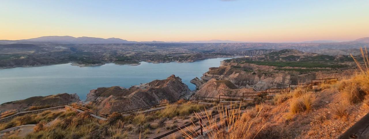 Apartamentos Rurales Mirador Del Negratin Cuevas del Campo エクステリア 写真